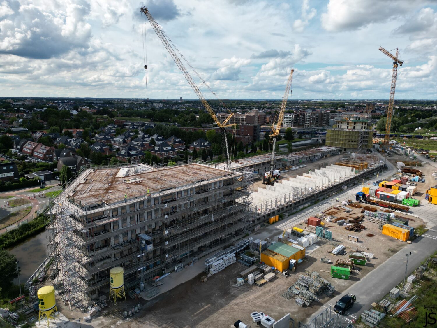 vogelvlucht van een bouwplaats - Podium in Amersfoort