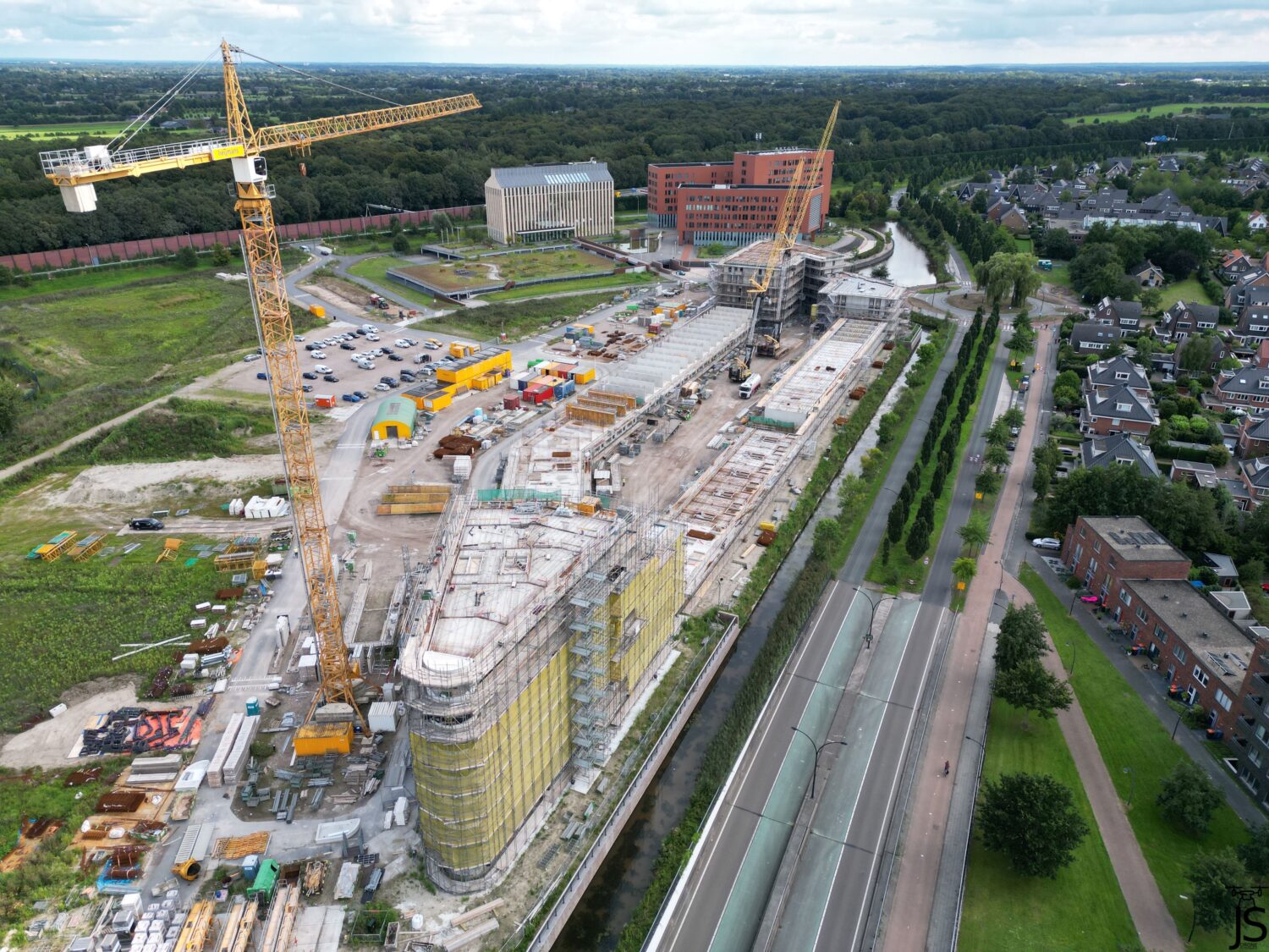 vogelvlucht van een bouwplaats - Podium in Amersfoort