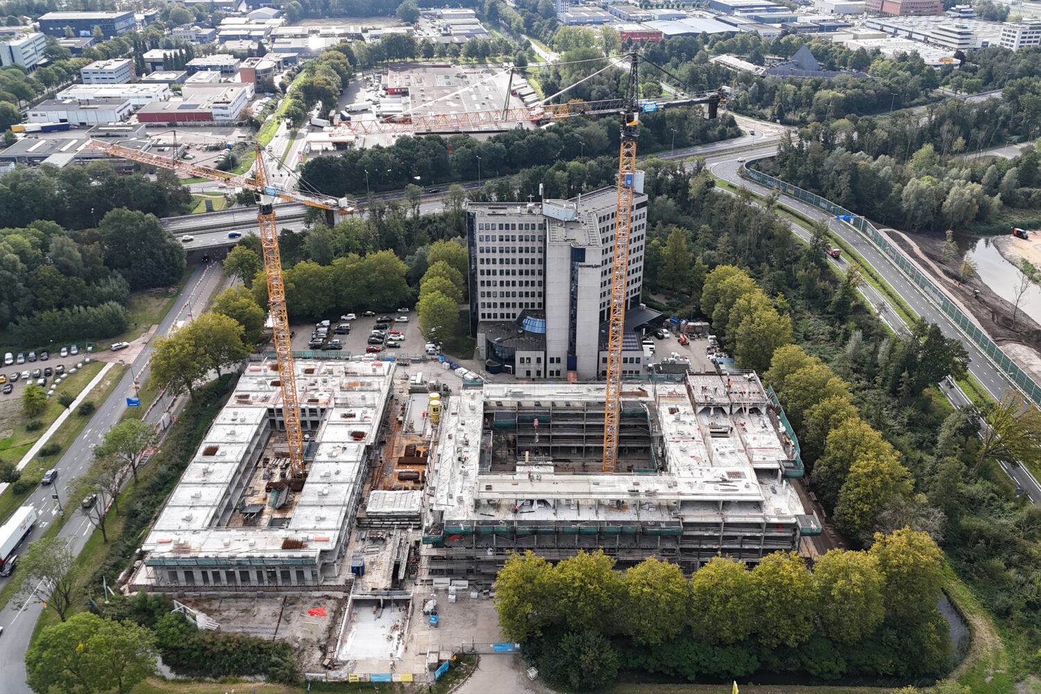 Bouw van Neptunus in volle gang